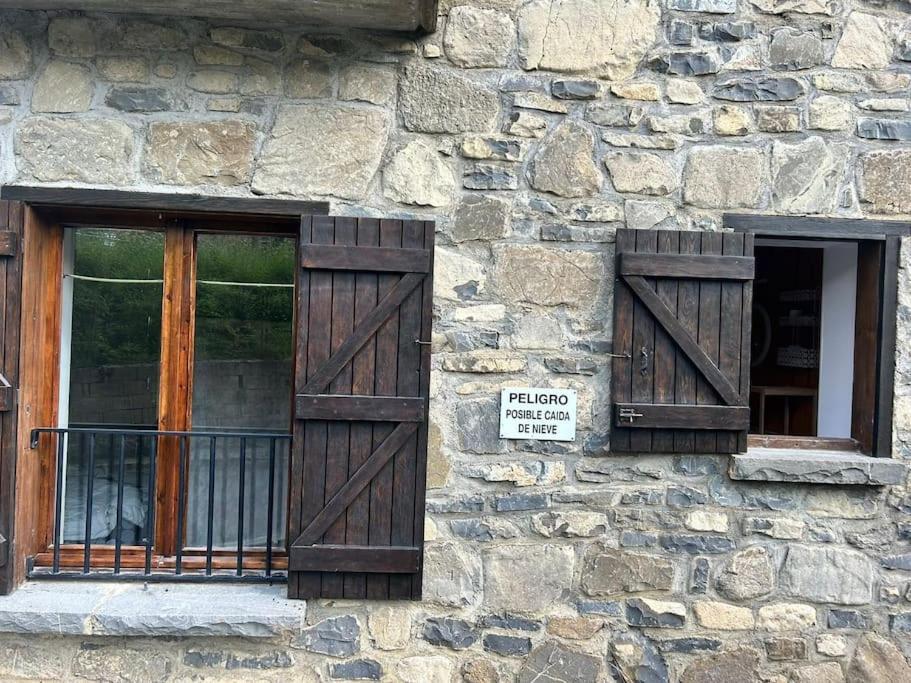 Apartamento Casa Blanca Tramacastilla de Tena Exterior foto