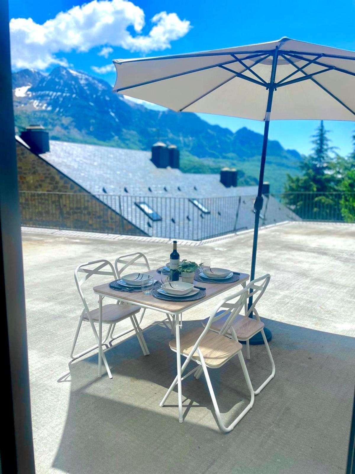 Apartamento Casa Blanca Tramacastilla de Tena Exterior foto